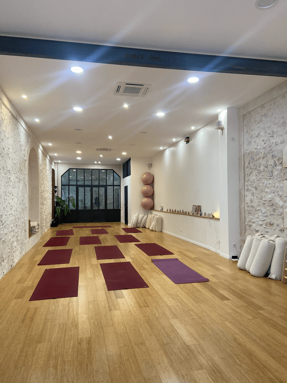 Salle de pratique du yoga